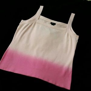 Q.U.E. Silk Tank